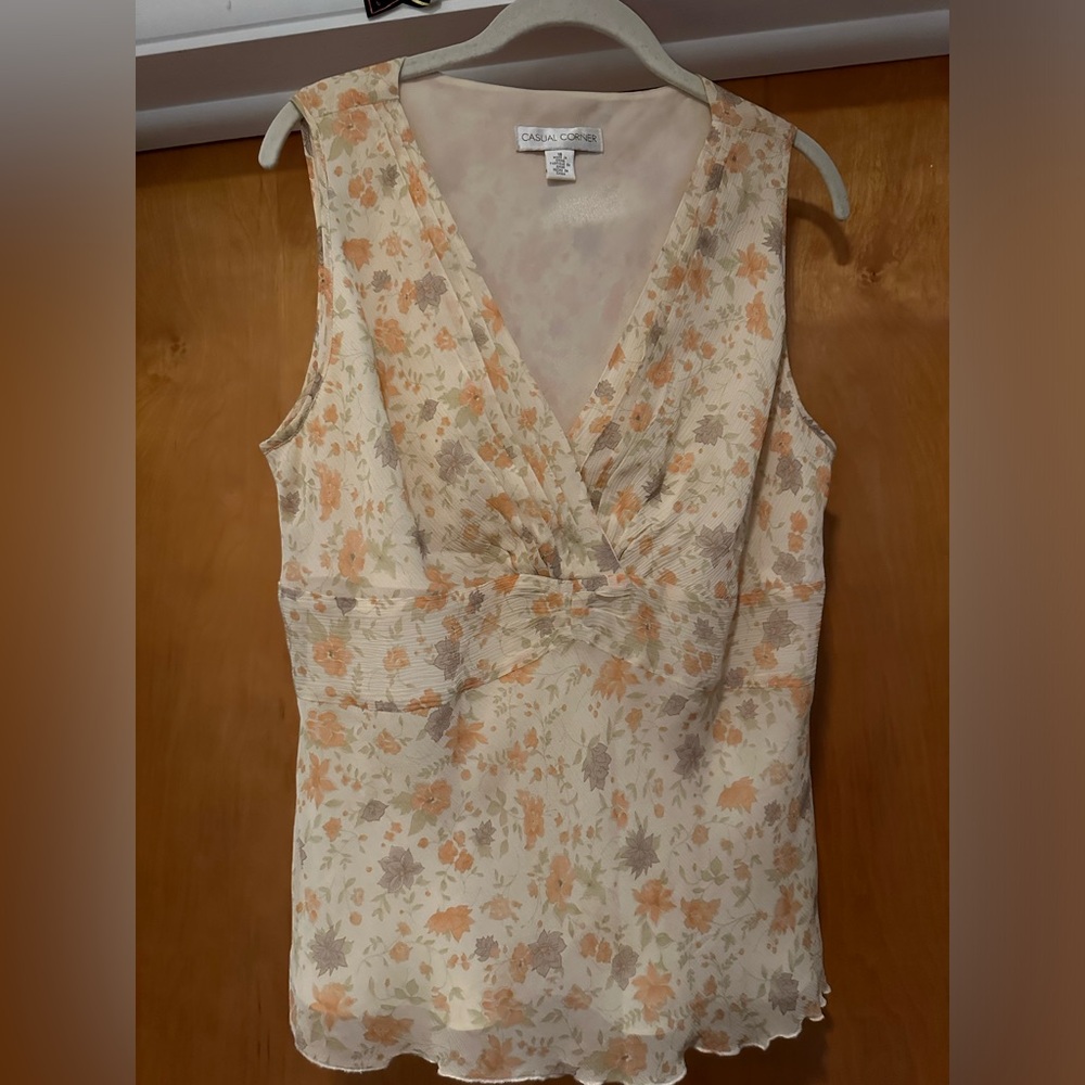 Vintage Cottage Fairy Casual Corner Top
